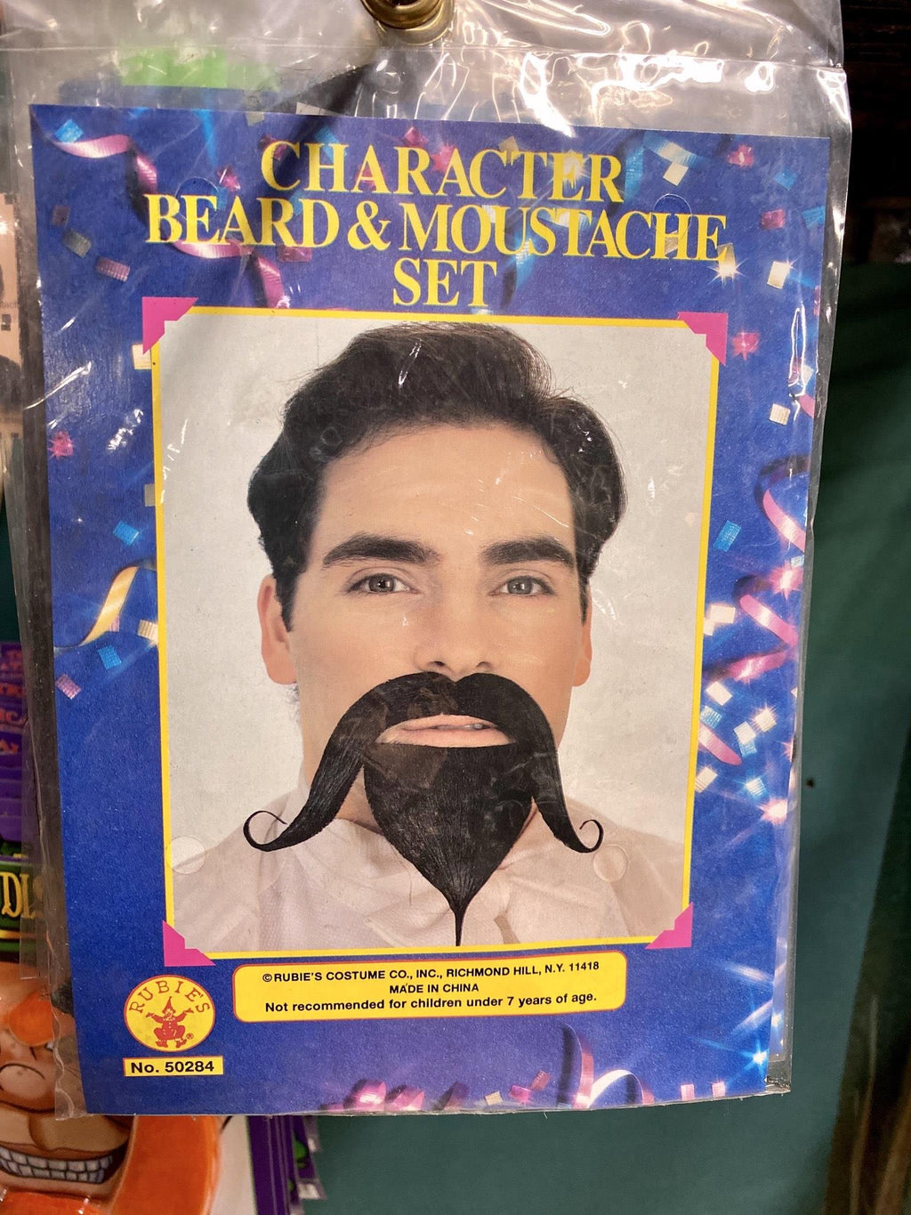 Character Handlebar Mustache & Beard Set